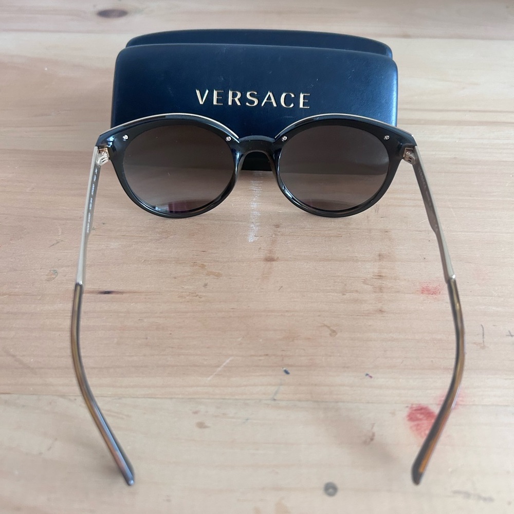 Versace Black and Gold Round Sunglasses - Picture 4 of 6